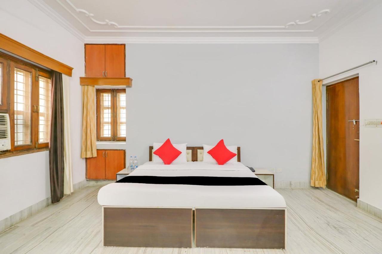 Super Oyo Capital O Heritage House Colonelganj Kültér fotó